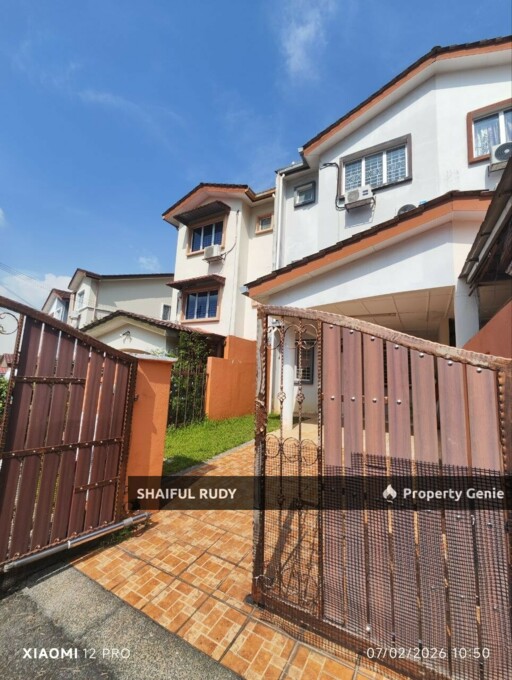 Want to Sell. 3 Storey Terrace House Taman Bukit Permata Batu Caves