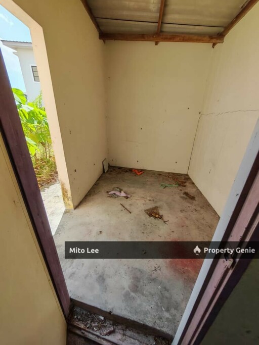 Taman Maryani Segamat Corner Lot for Sale!!