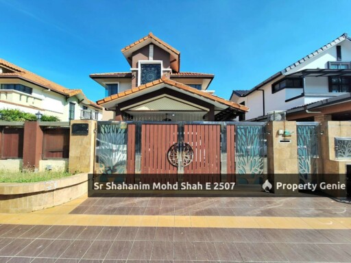 Double Storey Bungalow Aman Perdana Klang - Fully Furnished