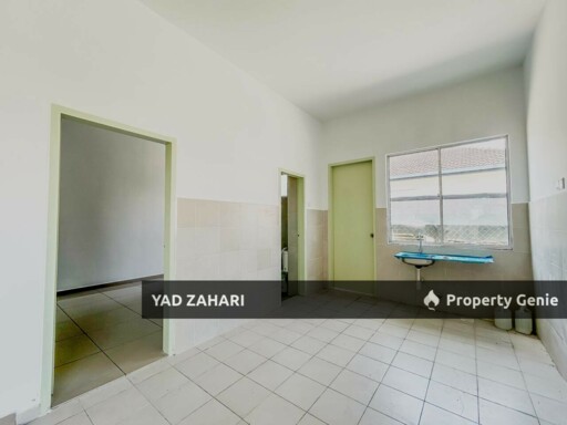 Kampung Lombong, Shah Alam | 2- Storey Terrace 4 Bedrooms | RM550K - Endlot & Flexible Deposit