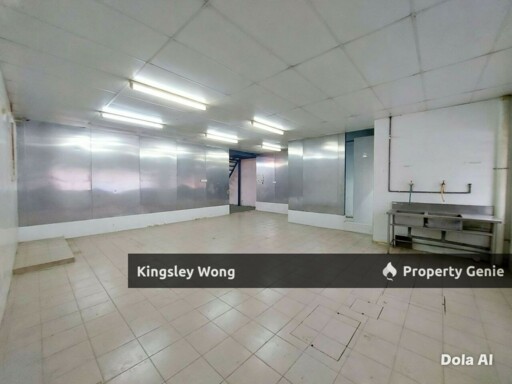 Bercham Warehouse For RENT  30X85 Simple Renovation Near Tambun Tasek Ipoh Garden