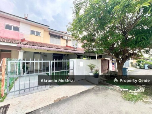 [Renovated] Double Storey, SP 4 @ Bandar Saujana Putra