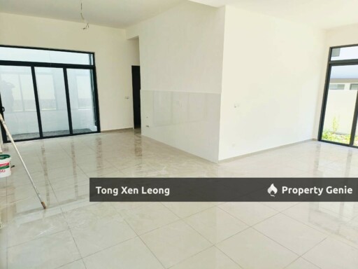 2 Storey Semi-D For Sale @ Country Villas Resort !! Brand New Unit !!