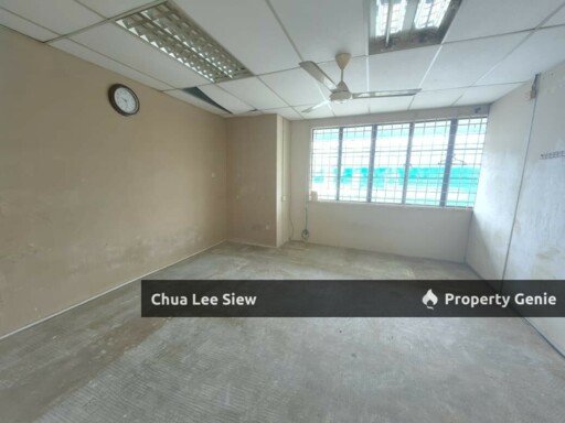 For RENT 1.5 Storey Factory📍 Permas Jaya – Jalan Permas 9