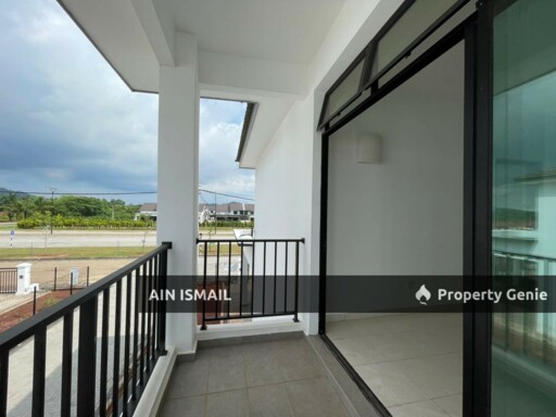 [END LOT & FACING OPEN, PANAS PAGI] TERES 2TINGKAT SERENE, KOTASAS KUANTAN