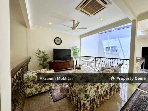 CORNER LOT & FULLY RENOVATED | 2 Storey Semi-D House, Ukay Perdana, Ampang