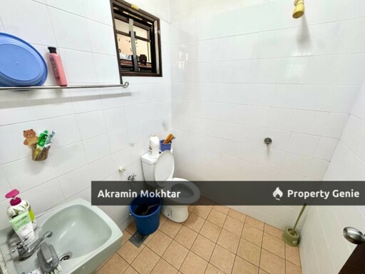Freehold & Nice Garden | Double Storey Bungalow Kampung Tunku SS1, Petaling Jaya