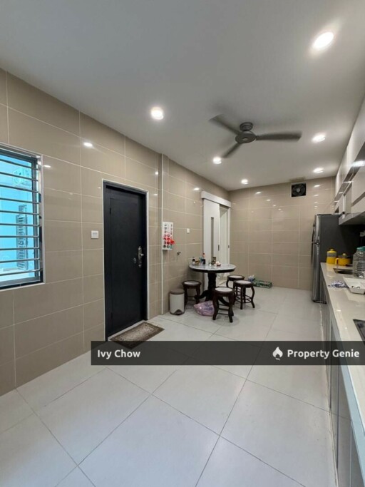 Double Storey Cluster Kempas Indah Rent