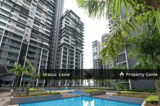 Almera residensi for Sale