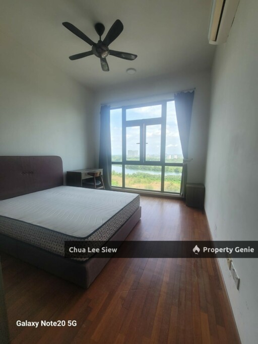 Crescent Bay Suites @ Taman Bayu Puterti