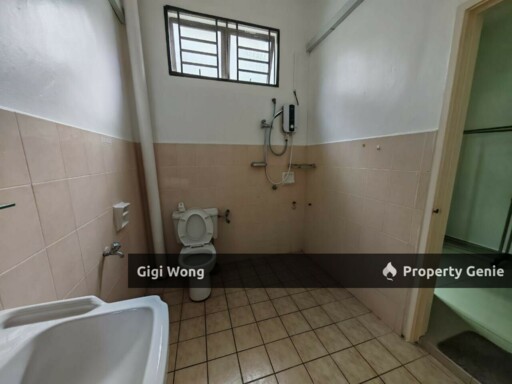For Rent Double Storey Terrace House Taman Kota Laksamana a