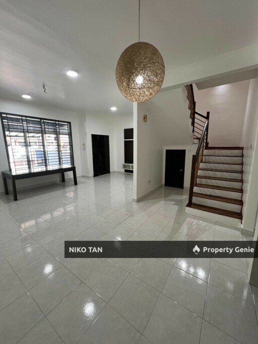 [RENOVATED]2-Storey Jalan Bakti, Mutiara Rini For Sale