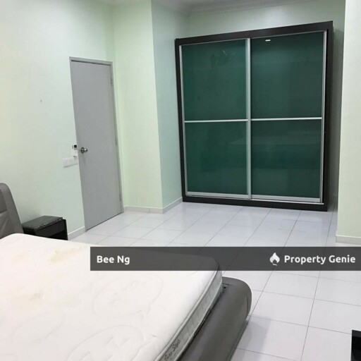 Taman Setia Tropika / Jalan Setia Tropika 6 / Double Storey Terrace 22x70