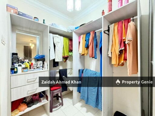 2.5 Storey Terrace Kota Warisan Corner Lot For Sale