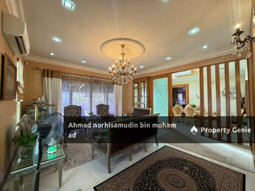 [CORNER LOT] 3 Storey Semi-Detached House, Laman Seri, Seksyen 13 Shah Alam.