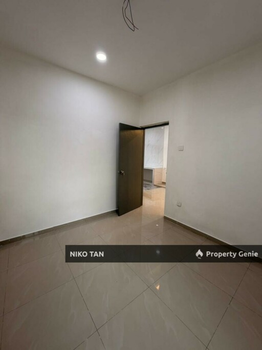 Merak Flat With Fully Renovation For Sale
