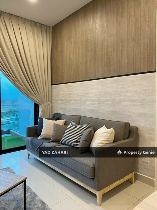 Fully Furnished The Parque Residence Next to Recreational Park, Rimbayu