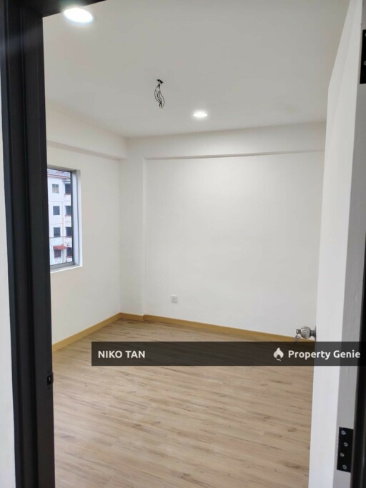 For Sale Flat Masai