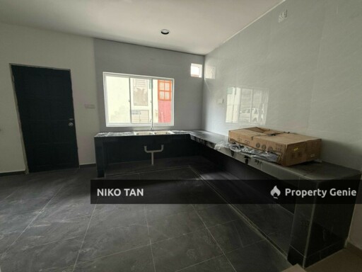 Jalan Tasek Double Storey Endlot House For Sale