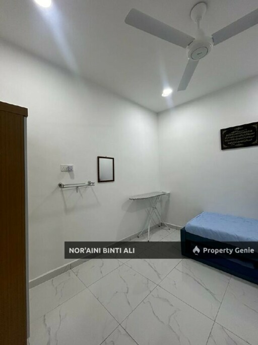 1 UNIT TERES SETINGKAT (END LOT) KG JAWA  KUANTAN PAHANG (FULL RENOVATED) PARTIAL FURNISHED.