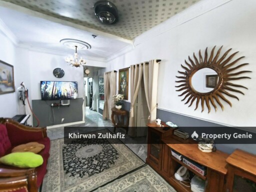 Jalan Teratai Facing Open near Public Bank Bukit Beruntung Double Storey For Sale
