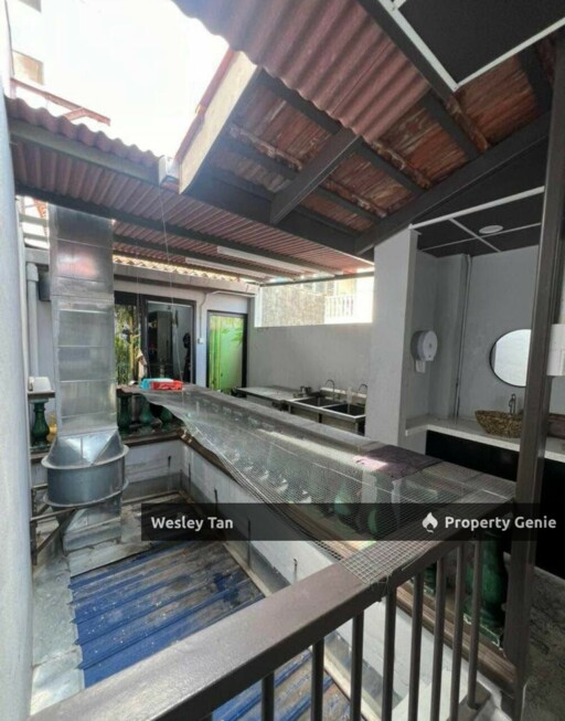 Jonker Main Street 1st & 2nd Floor Night Market Hot Tourists Full Reno