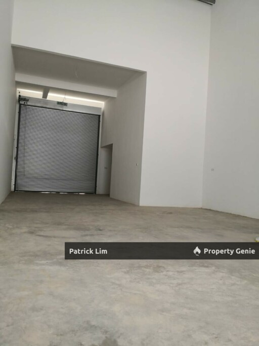1.5 Storey Factory For Rent (25ft x 80ft) @ Taman Merdeka Jaya, Melaka