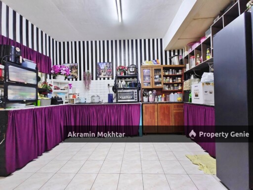 Double Storey Terrace, Taman Sri Putra, Banting