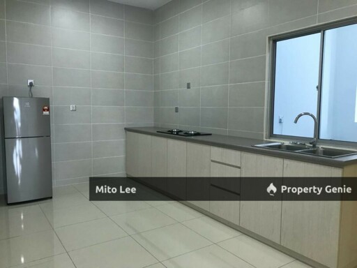 Sky Habitat Near JB CIQ For Sale!!
