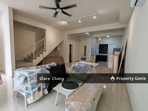 Fieldsgate @ Eco Tropics Double Storey Terrace House for Rent