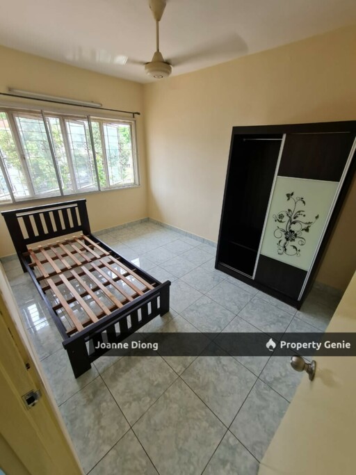 Seapark Apartment