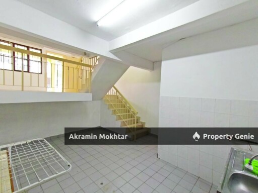 Freehold | 2 Storey Terrace House, Fasa 10, Taman Sri Gombak, Batu Caves