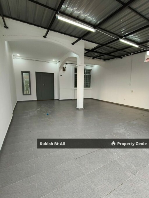 Ready To Move In Terraced Home In Taman Seri Teluk Emas