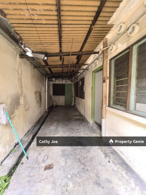 FREEHOLD SHOP LOT AT IPOH CITY CENTER