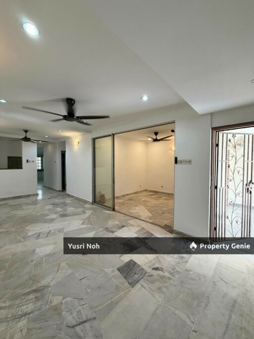 DOUBLE STOREY TERRACE HOUSE (GATED & GUARDED) TAMAN BUKIT SETIAWANGSA KUALA LUMPUR