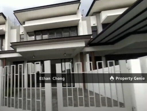 Elmina Garinia Super Intermediate House For Sale