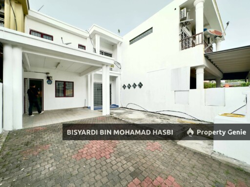 HOT LOCATION‼️ & SPACIOUS UNIT‼️ Double Storey Jalan Turmalin, Seksyen 7 Shah Alam.