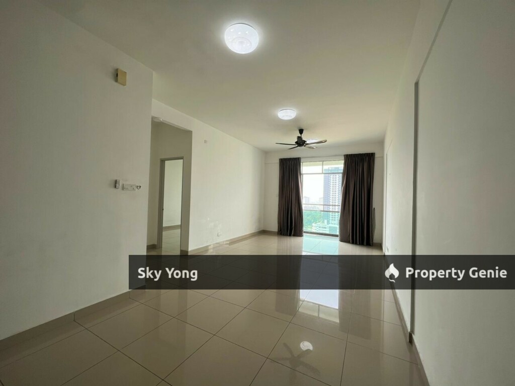 BM City Suites Condo @ Partially Furnished@ For Rent