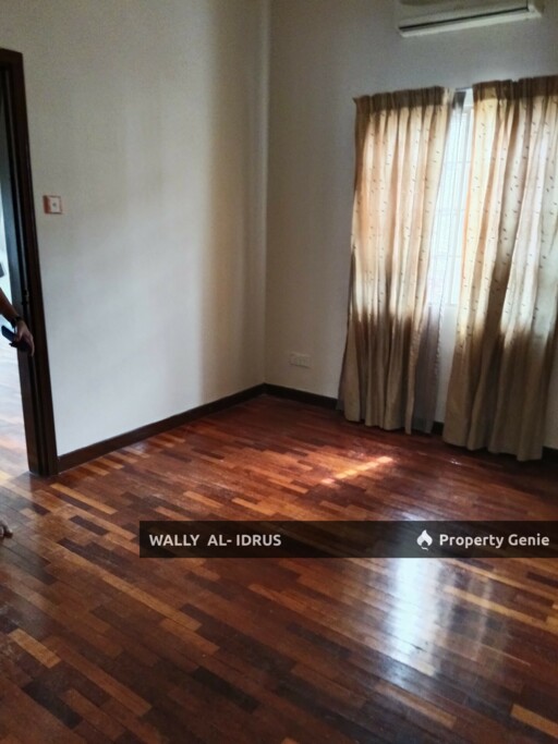 2 Storey Bungalow