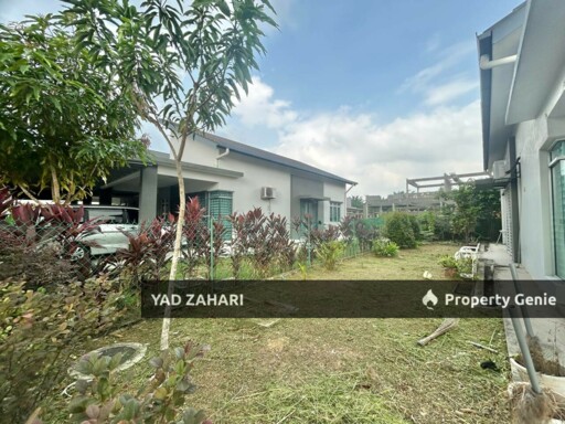Taman Bentara, Telok Panglima Garang | Single Storey Semi-D 4 Bedrooms | RM485K - Good Condition and Semi Furnished