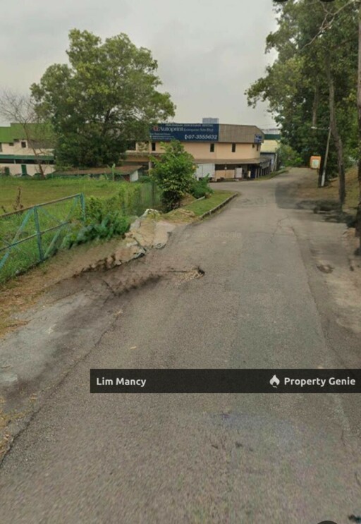 Plentong Jalan Seroja Commercial Land