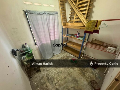 SEMI D MURAH TANAH LUAS & UNIT CORNER Semi D Single Storey Taman Berjaya Permai, Kempadang For Sale