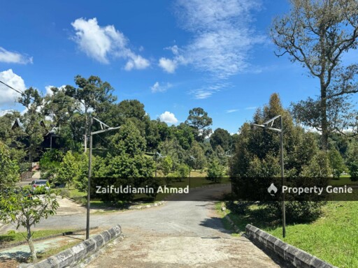 TANAH DUSUN HULU LANGAT - Spacious Land With Nearby Education Facilities