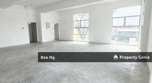 Taman Mount Austin / 3 Storey Cluster Factory