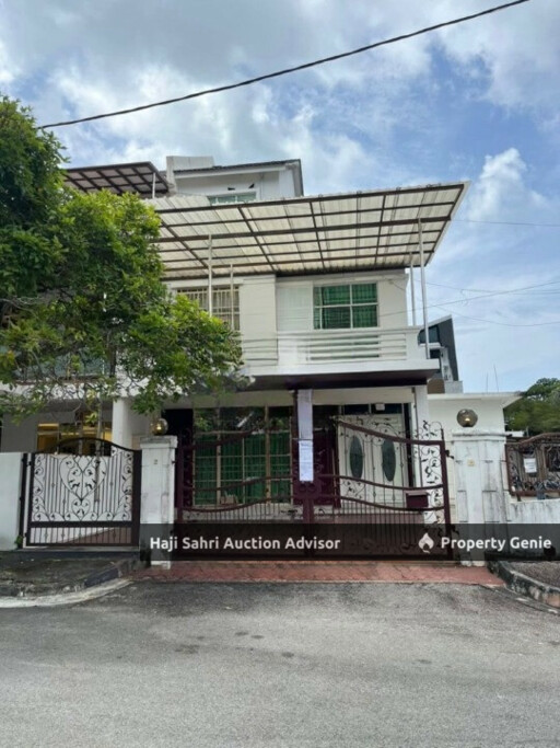 No. 2, Solok Kampung Paya, Sona Park, 11920 Bayan Lepas, Penang 3 Storey Semi-D, Corner Uni