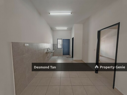 2 Storey Pastura Iringan Bayu, Laman Sendayan, Seremban, Mambau (Facing No House)