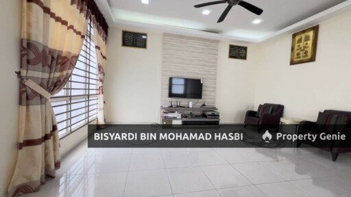 2 Unit Sekali Side By Side 1 Owner Renovated 1.5 Storey Bungalow Taman Senawang Perdana, Senawang.