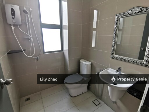 Paragon Condo for Sale/Rent, 3Bed 2Bath, 1,300 sq ft, Renovated & Fully Furnished @ PARAGON, W.P LABUAN.