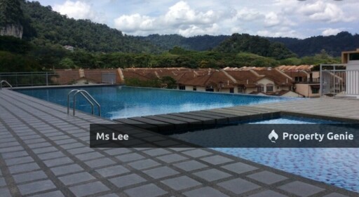T-Parkland Condo @ Templer Park Resort , Rawang - Level 12 Greenery View - Sale Below Bank Value Rm70k