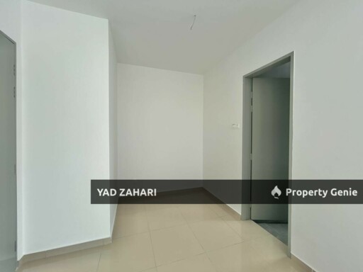 Balcony with View & Semi Furnished @ Lambaian Dua Residence, Kajang